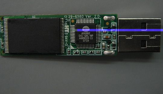 микросхема контроллера памяти